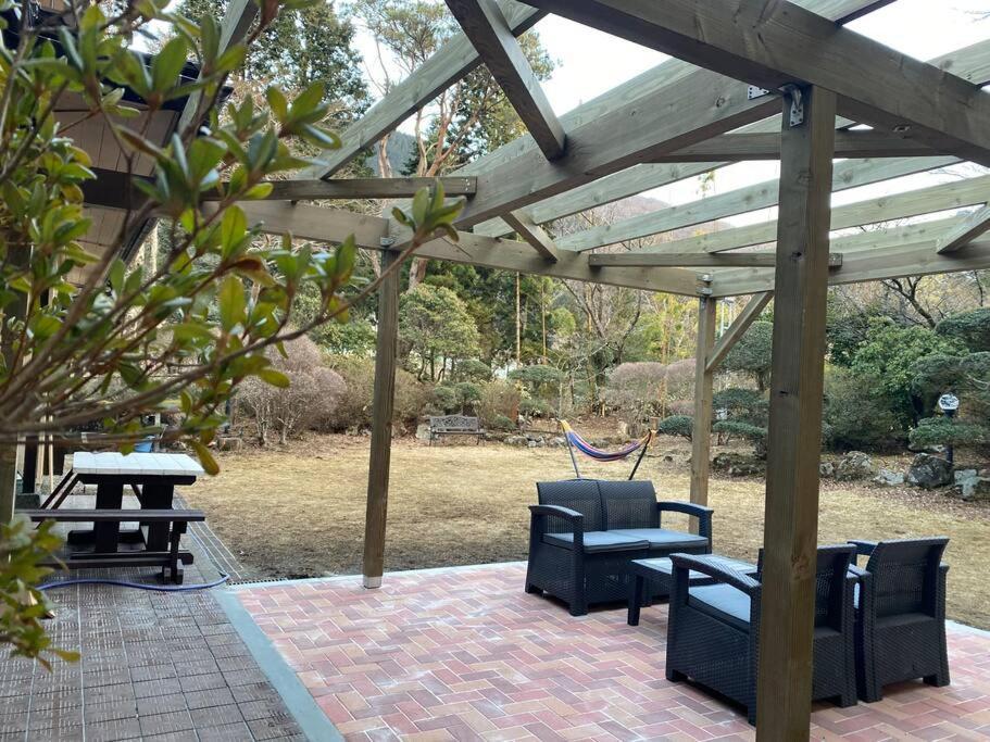 فيلا Ek House Hakone Josuiso 箱根如水荘 المظهر الخارجي الصورة